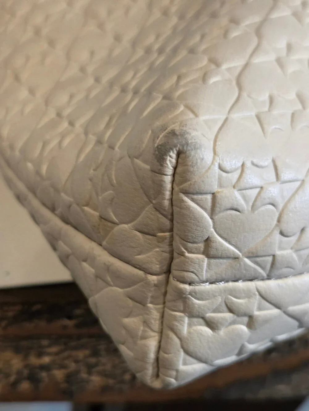 Kate Spade NY Penn Place Keisha Crossbody Bag.